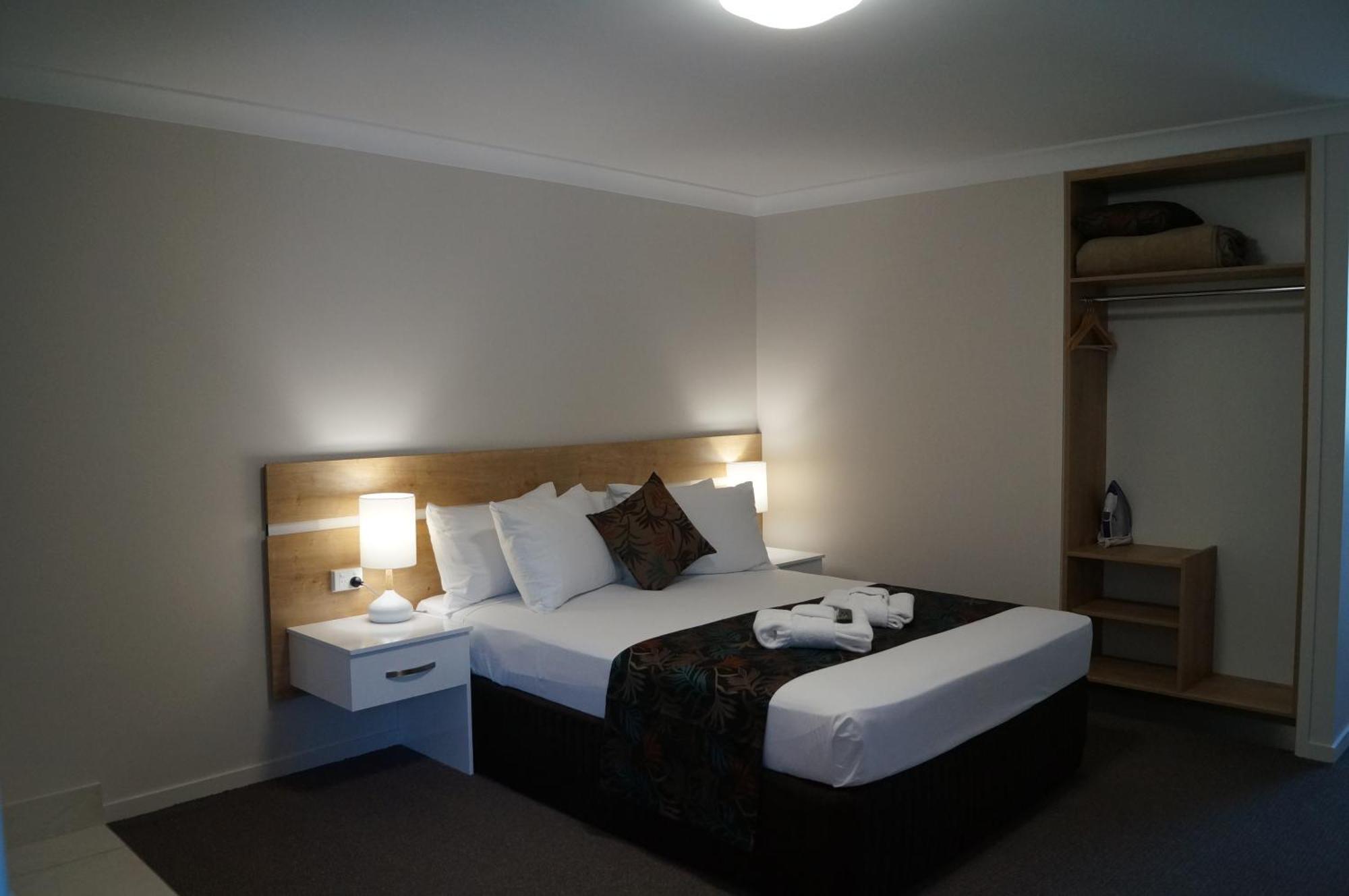 Castle Crest Motel Townsville Zewnętrze zdjęcie