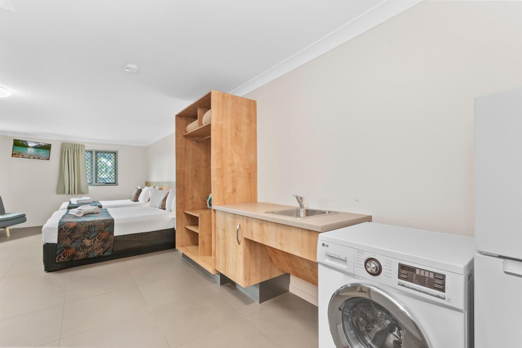 Castle Crest Motel Townsville Zewnętrze zdjęcie