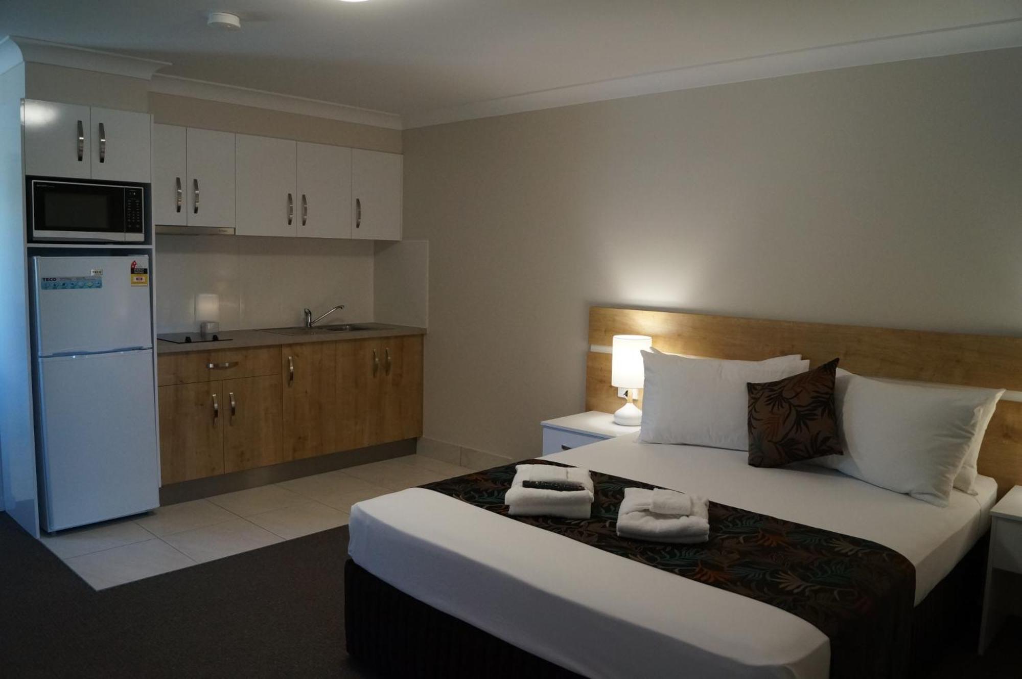 Castle Crest Motel Townsville Zewnętrze zdjęcie