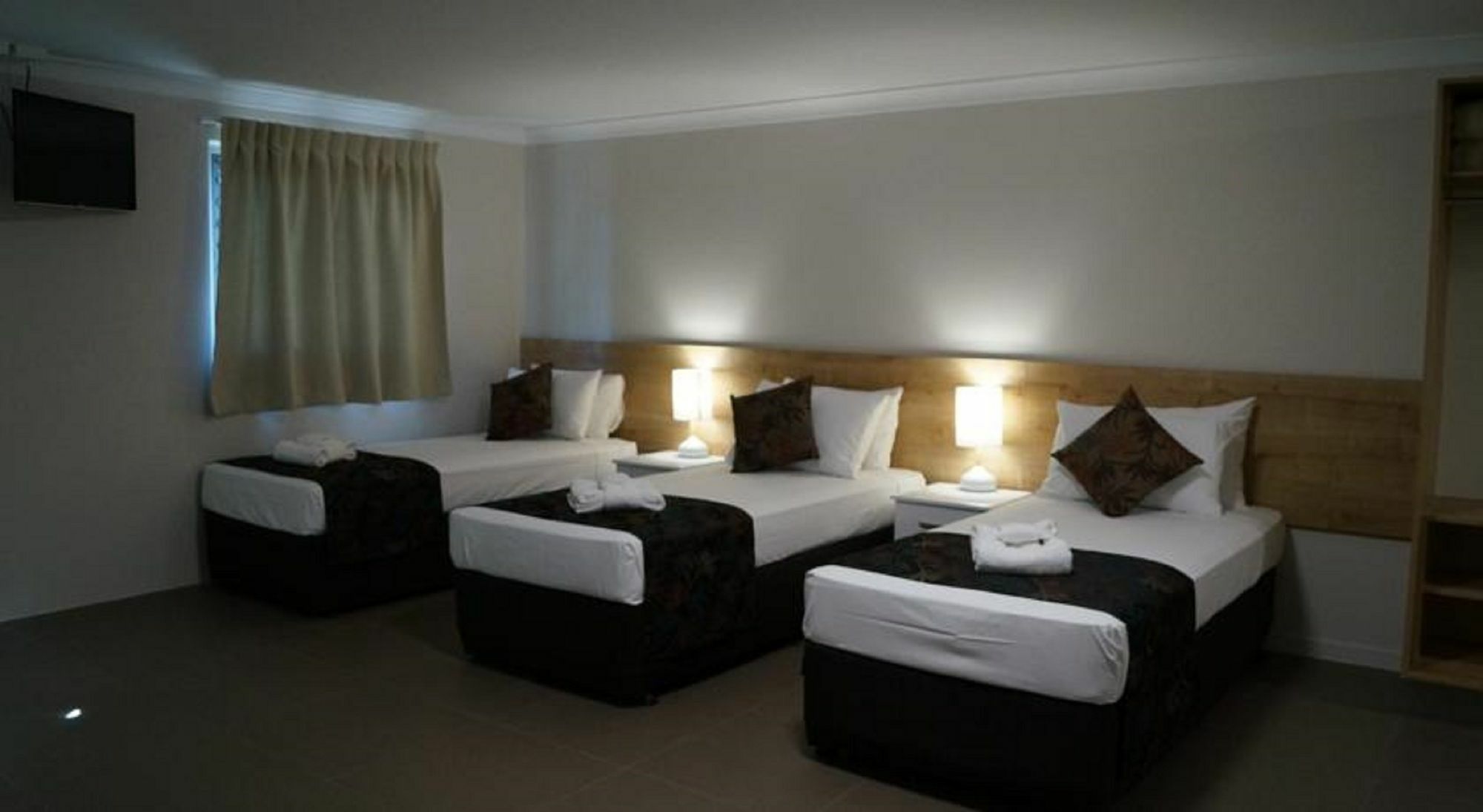 Castle Crest Motel Townsville Zewnętrze zdjęcie